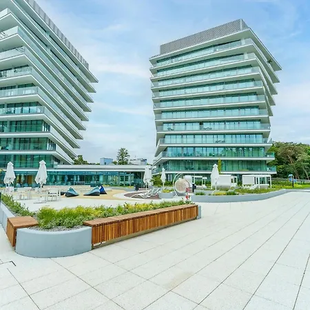 Sea View & Spa 647c By Renters Apartment